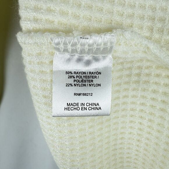 Ninety Clothing Co XL Ivory Knit Sweater Relaxed With Button Accents - Picture 10 of 16